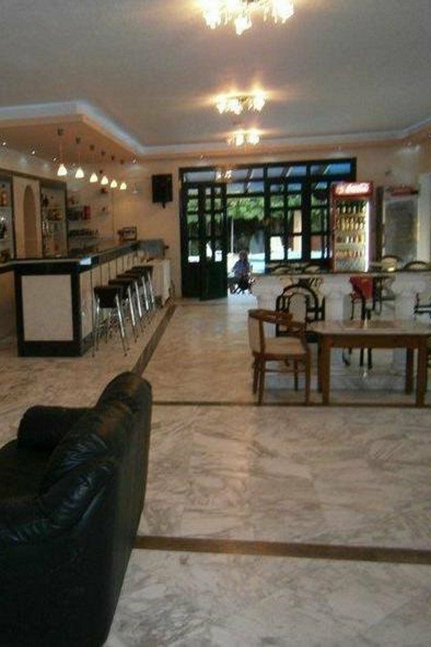 珀特提戈酒店 Agrilia 外观 照片